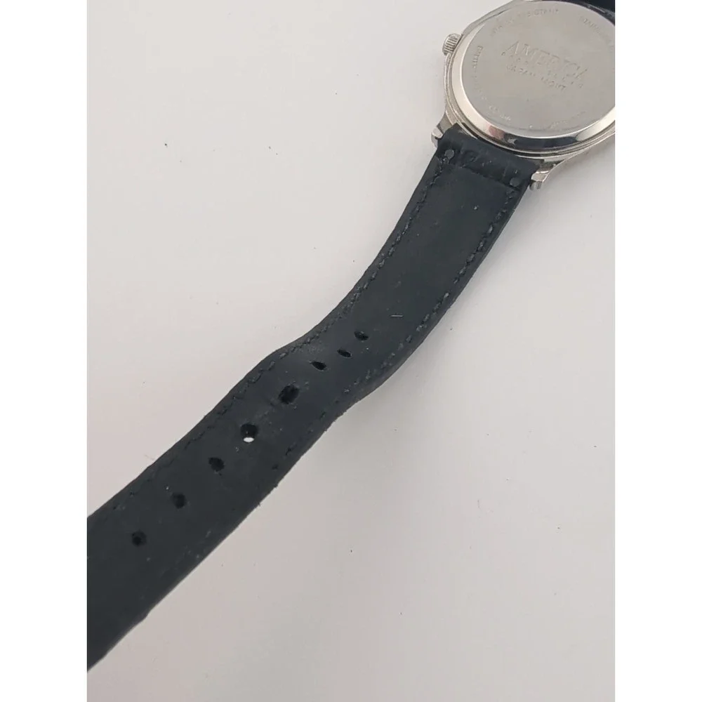 Vintage America Perry Ellis Women's Watch 28mm Case Leather Band- New Battery